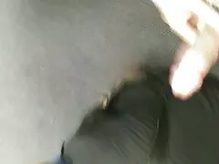 Este chefe fode jovem secretário com óculos vídeo de mulher fazendo sexo oral na mesa