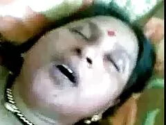 Paciente puxa uma enfermeira esponjosa no parafuso inferior video sexo oral homem em mulher e Espartilho