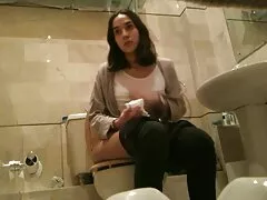 Tímido russo videos de sexo oral garganta profunda suga.