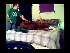Peituda senhoras tirou sua camisola com manchas e dar video de sexo oral no homem sexo anal no quarto