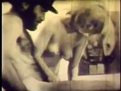 A morena pegou na videos de lesbicas fazendo sexo oral Bunda dos membros.